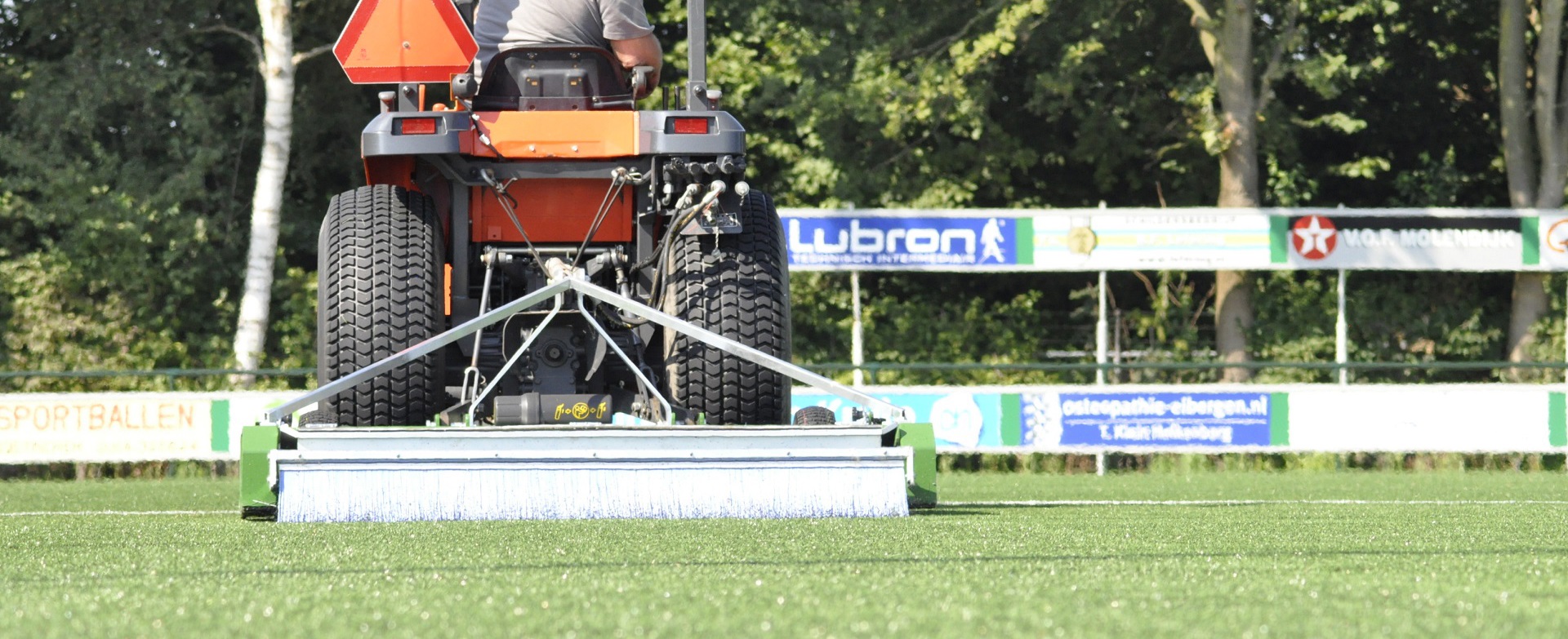 Vebego Groen Sportveldbeheer kunstgras onderhoud
