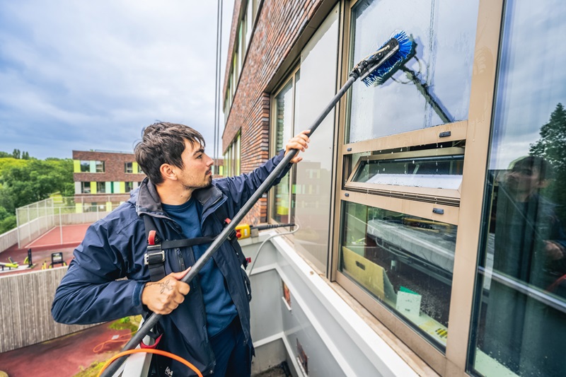 Vebego Glasbewassing Alles Onder Een Dak