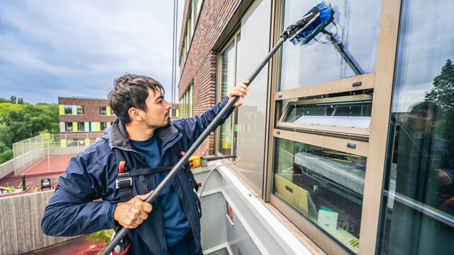 Vebego Glasbewassing Alles Onder Een Dak