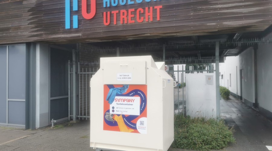 Kledingcontainer