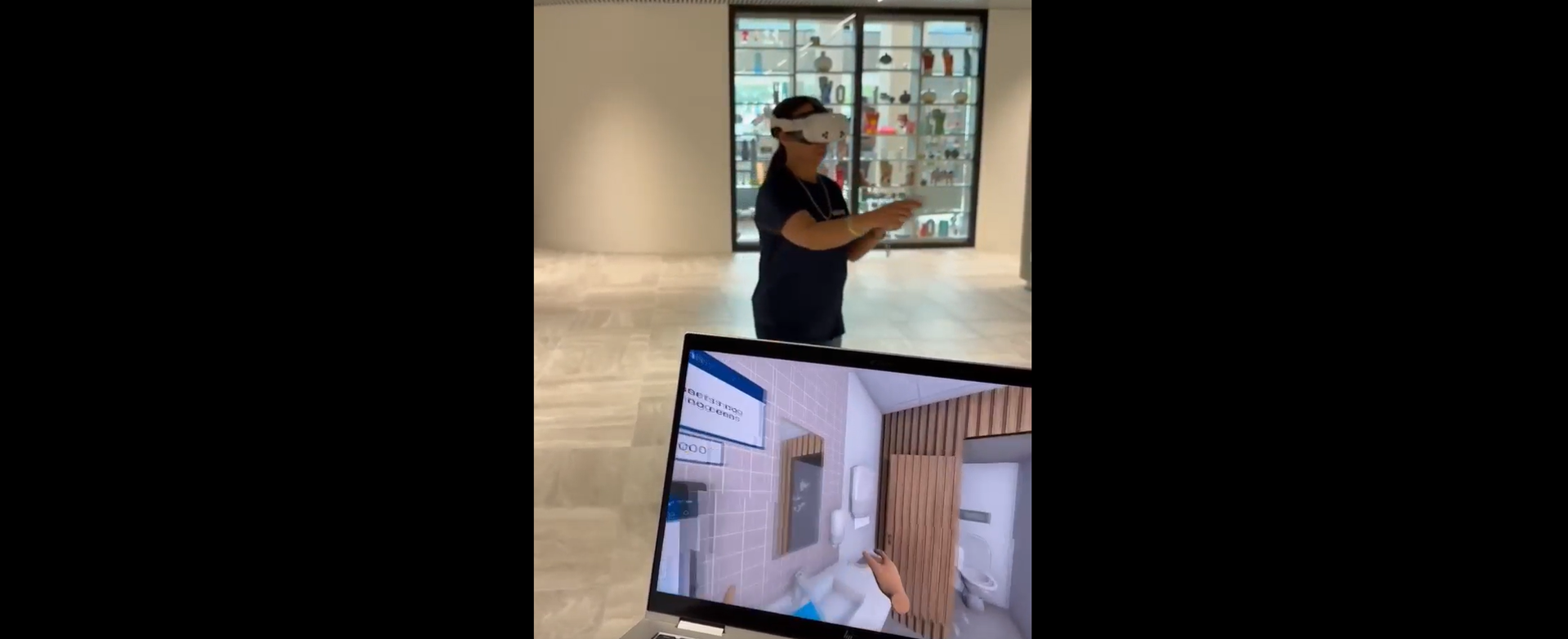 Collaga Met VR Bril En Laptop 2