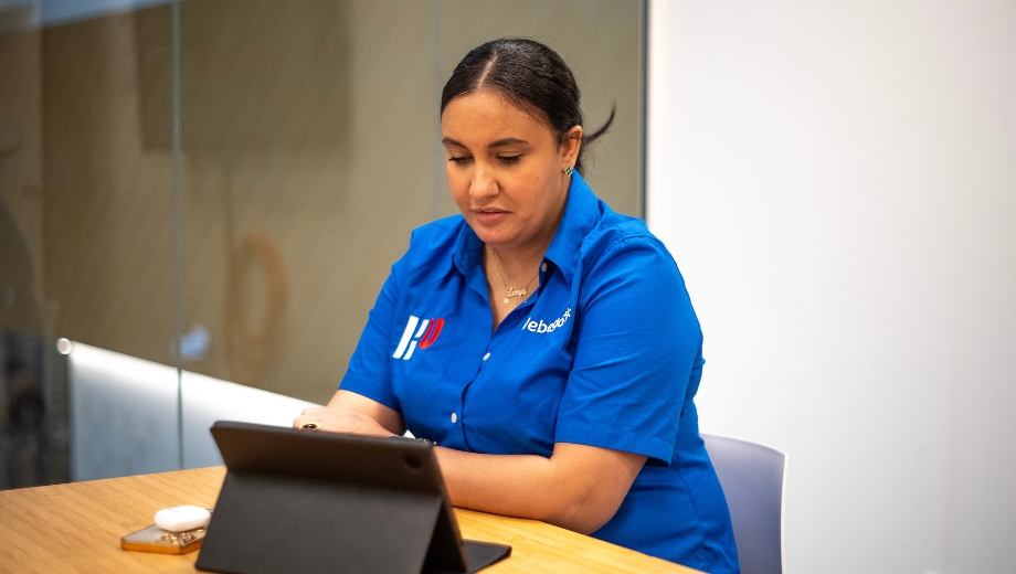 Lamiae Cruciale Schakel Hogeschool Utrecht Vebego Cleaning Services (6)