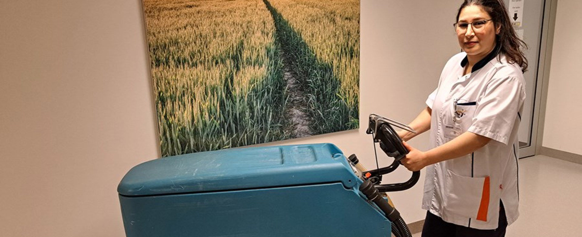 Fatiha Vloeronderhoud Vloerspecialist Hago Zorg