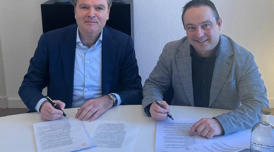 Albert En Mark Crop 2