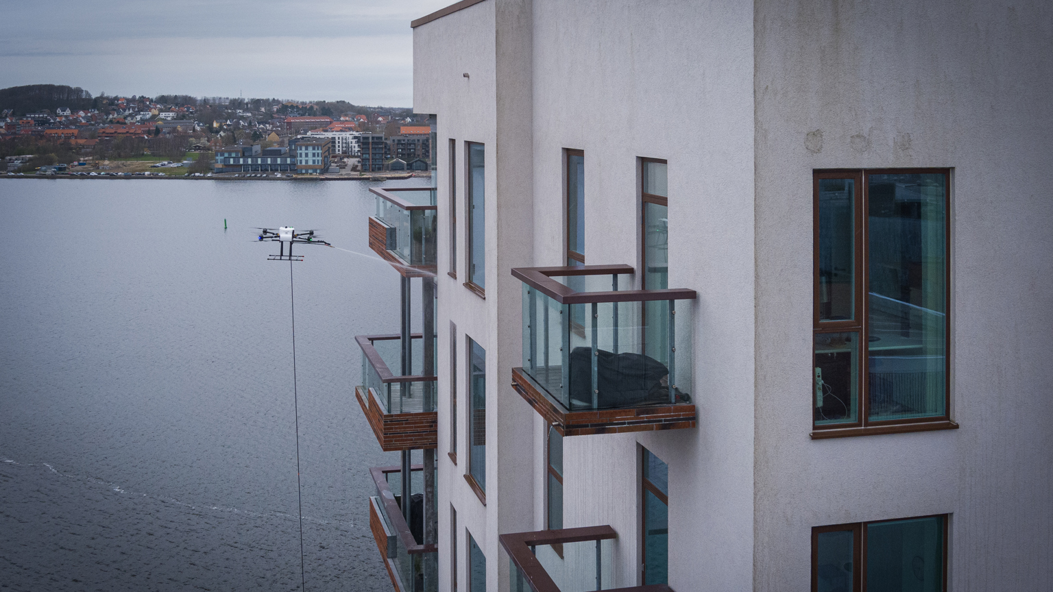 Hercules 20 High-Dra cleaning appartment (crepy).jpg