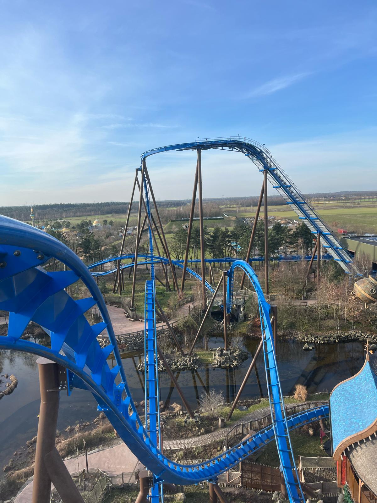 Toverland Fenix Achtbaan Reinigen Glas En Gevel (5)