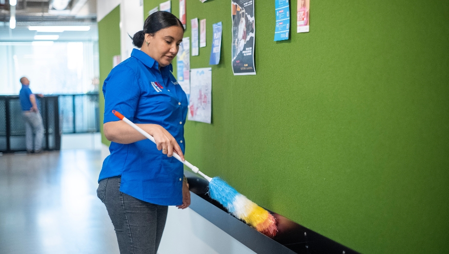Lamiae Cruciale Schakel Hogeschool Utrecht Vebego Cleaning Services (2)