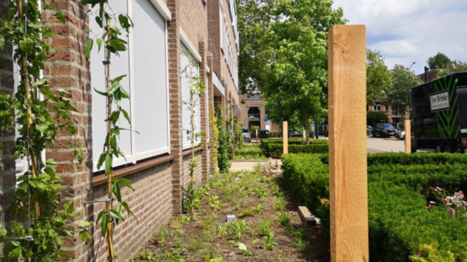 Gevelgroen En Waterberging Gemeentehuis Maashorst
