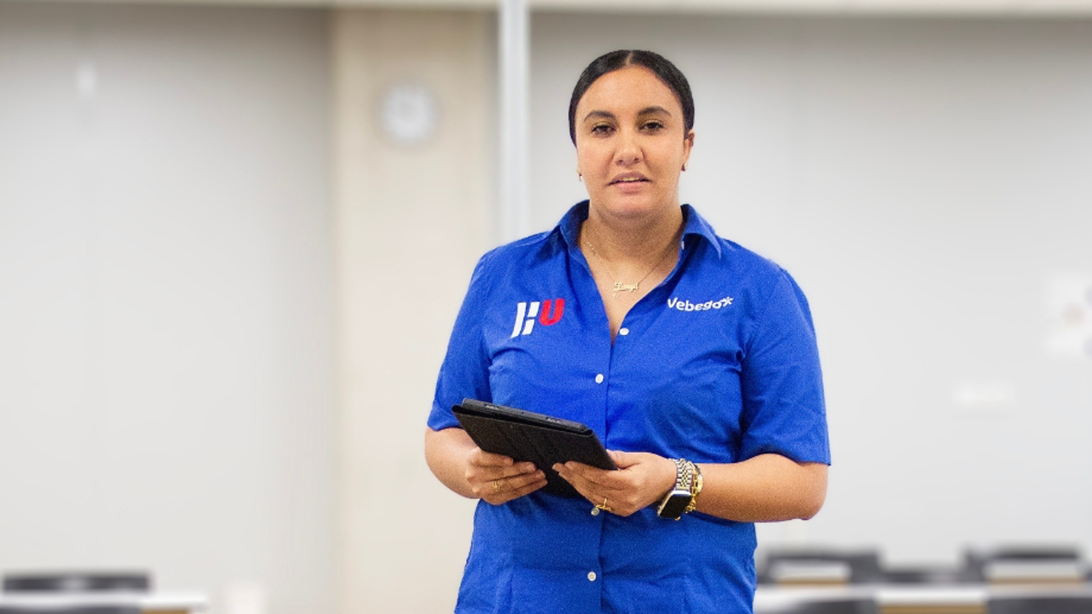 Lamiae Cruciale Schakel Hogeschool Utrecht Vebego Cleaning Services (7)